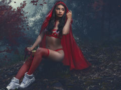 SofiMontiell - female with black hair and  small tits webcam at LiveJasmin