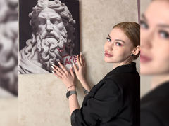 SofiaDaimon - blond female webcam at LiveJasmin