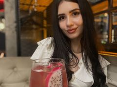SofiaDolli - female with brown hair and  small tits webcam at LiveJasmin