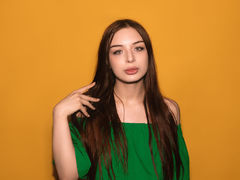 SofiaOlson - female with  big tits webcam at LiveJasmin