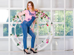 SofiaReginald - female with brown hair webcam at LiveJasmin