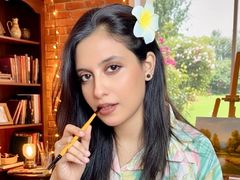 SofiaScort - female with black hair webcam at LiveJasmin