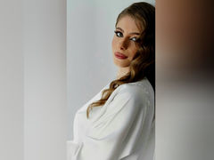 SofiaReses from LiveJasmin