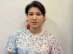 SonjaMondaine - female with brown hair webcam at LiveJasmin