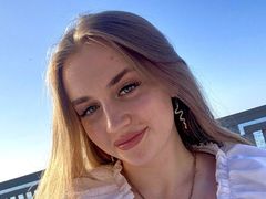 SonyMiller - blond female with  big tits webcam at LiveJasmin