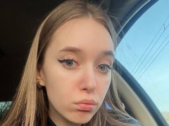 SonyaShkaf from LiveJasmin