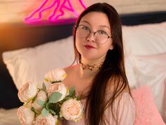 SophiaBelle - female with red hair and  big tits webcam at LiveJasmin