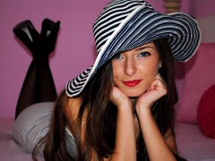 SophiaConnors - female with brown hair and  big tits webcam at LiveJasmin
