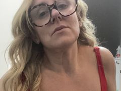 SophiaHillUk - blond female webcam at LiveJasmin