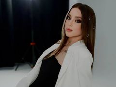 SophiaSmile - female webcam at LiveJasmin