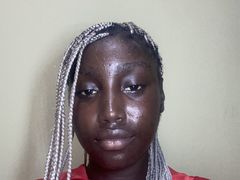 SophieAraujo - female with black hair webcam at LiveJasmin