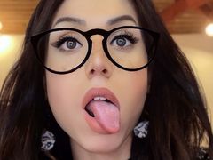 SophieCristal from LiveJasmin