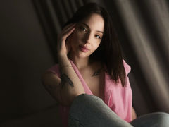 SophieEverly - female webcam at LiveJasmin