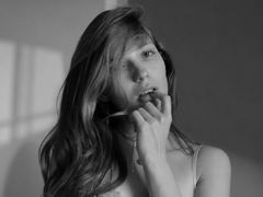 SophieLix from LiveJasmin