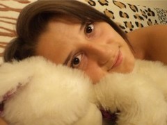 SparkArya - female with brown hair webcam at LiveJasmin