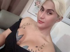 StacyManalo - blond shemale webcam at LiveJasmin