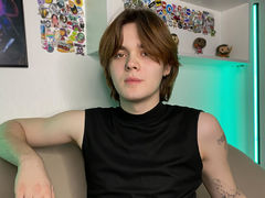 StanMiddle from LiveJasmin