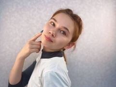 StarlaCarattini from LiveJasmin