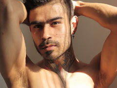 alejosexylatin from LiveJasmin