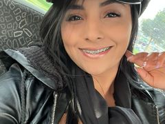 StefanyaLeya - female with black hair webcam at LiveJasmin