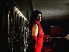 StellaDom - female with black hair and  big tits webcam at LiveJasmin