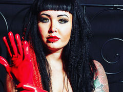 StellaDom - female with black hair and  big tits webcam at LiveJasmin