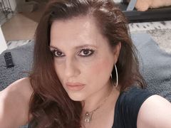 StellaGemella - female with brown hair and  big tits webcam at LiveJasmin