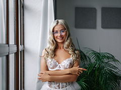 MissAllen from LiveJasmin