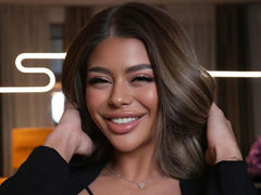 StephanieYves - blond female with  big tits webcam at LiveJasmin