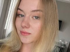 StephanyDestiny from LiveJasmin