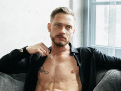 SteveBlond from LiveJasmin