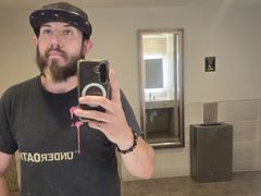 StruggleMajor from LiveJasmin