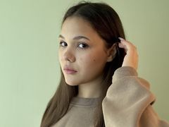 SunPinzon from LiveJasmin