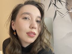 SuzanneVega from LiveJasmin