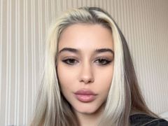 SweetSindra from LiveJasmin