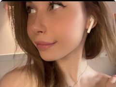 SweetySharon from LiveJasmin