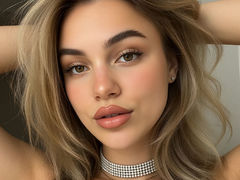 TaisaHepburn from LiveJasmin