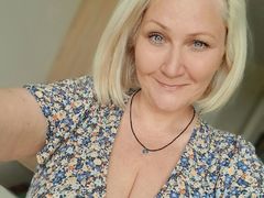 TaissyaSea - blond female with  big tits webcam at LiveJasmin