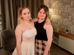 TamelaAndLynella from LiveJasmin