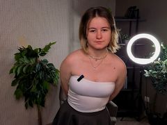 TamelaGreenham from LiveJasmin