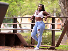 TamyJhonson - female with black hair and  small tits webcam at LiveJasmin