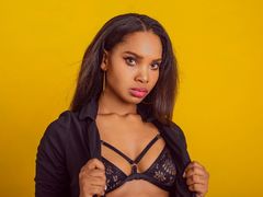 DianeLeyton - female with black hair webcam at LiveJasmin