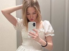 TarenCosier from LiveJasmin