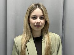 TerrySimp - blond female webcam at LiveJasmin