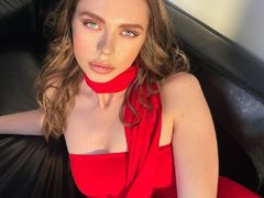 TessaAdorable - blond female webcam at LiveJasmin