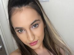 TessaQuinn - female with black hair and  small tits webcam at LiveJasmin