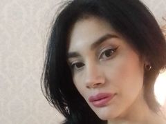 ThamaraLuna - female with black hair and  small tits webcam at LiveJasmin