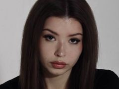TheresiaPolitz from LiveJasmin