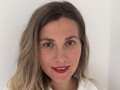 TiaLuso - female with brown hair webcam at LiveJasmin