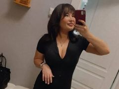 TinaClayburg from LiveJasmin